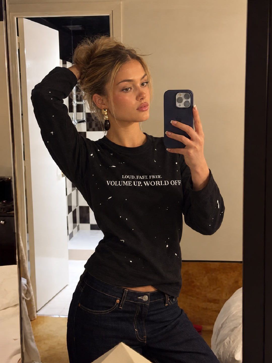 Immersive Long Sleeve T-shirt