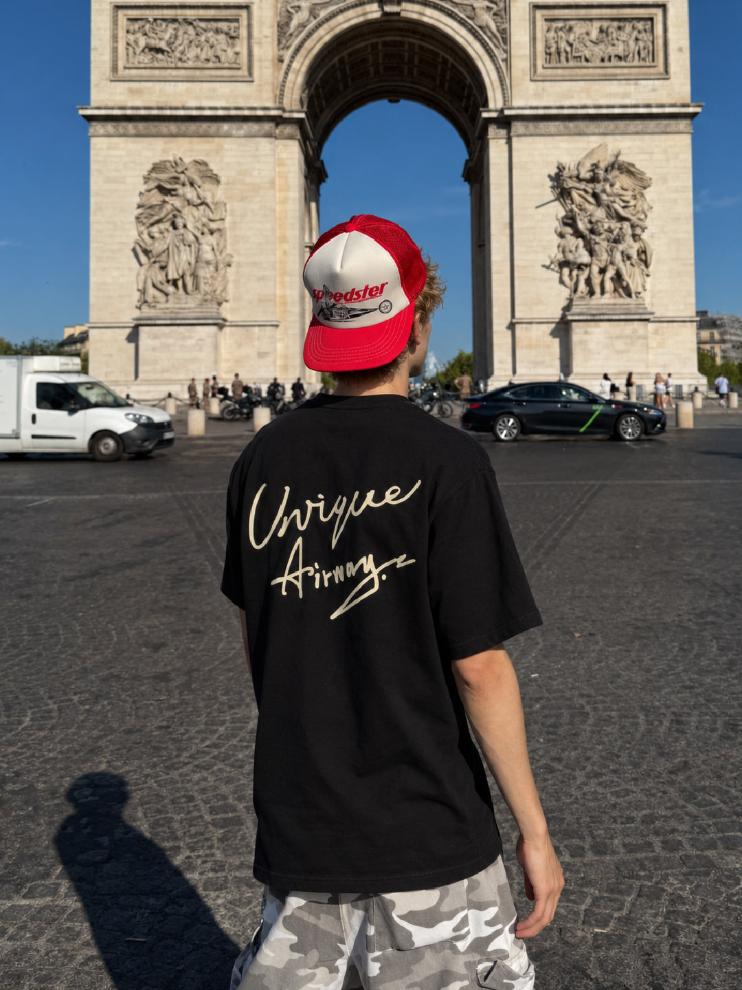 Unique T-Shirt Black