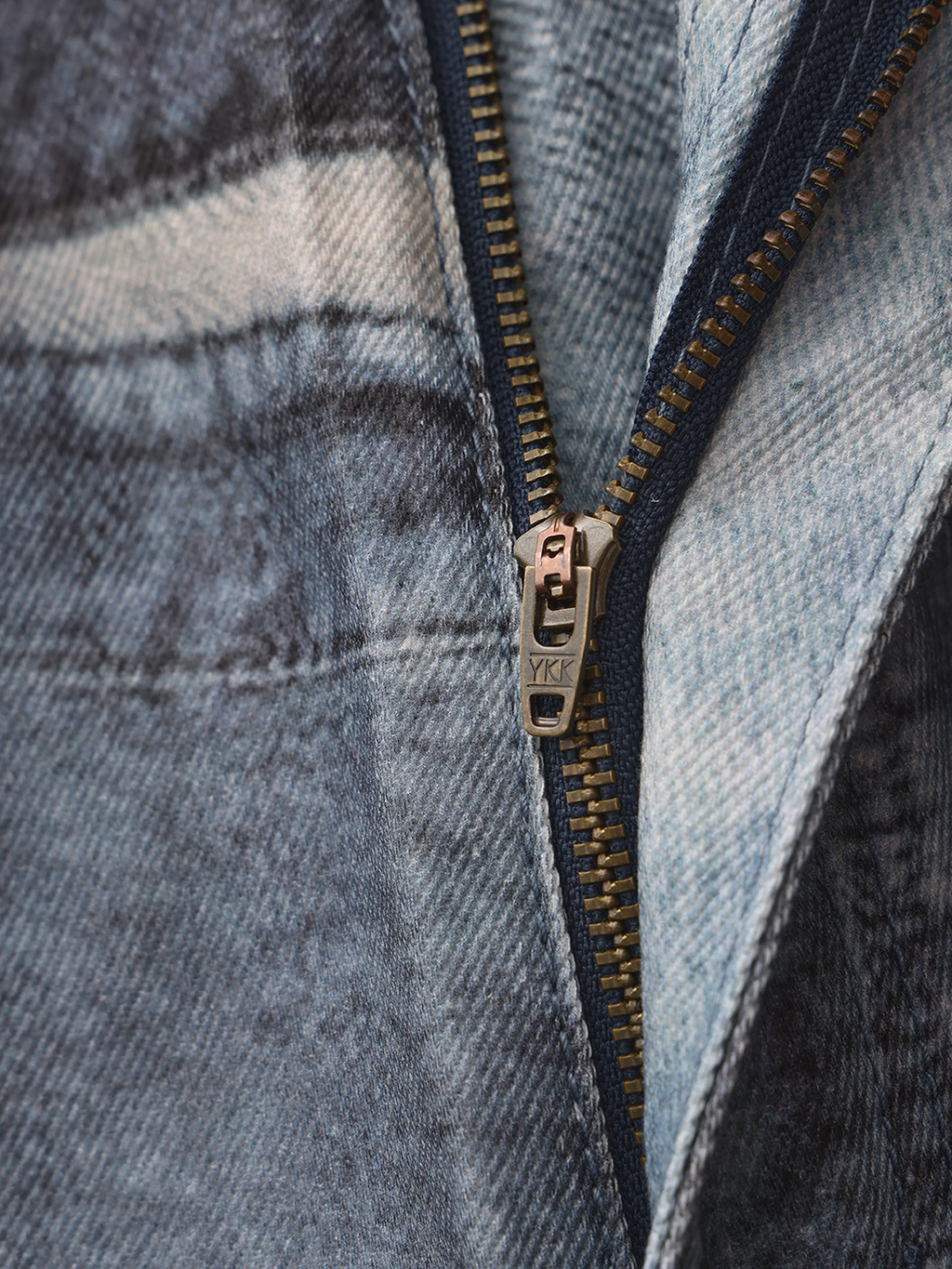 Colored Diamonds Jeans